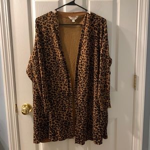 Leopard print 3/4 quarter sleeve cardigan